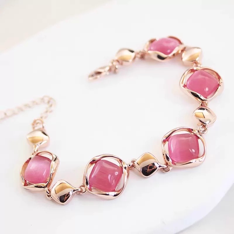 Geometric Rhombus Cat's Eye Bracelet | Designer Minimalist Stone Bracelet for Women