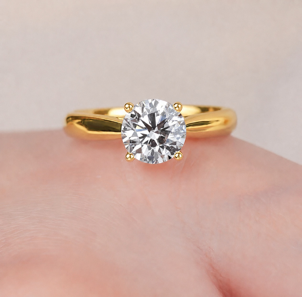 S925 Silver 4-Prong Solitaire Moissanite Ring