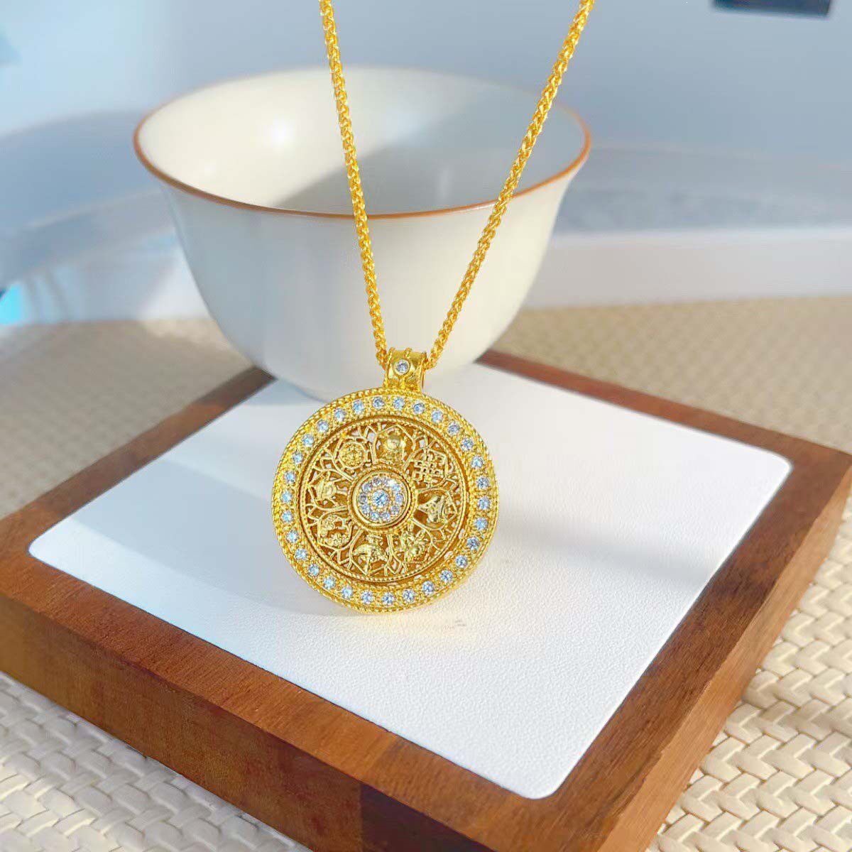 Rotatable 8 Treasures Compass Pendant Necklace, Silver Gold Plated with Moissanite, Vintage  Amulet Jewelry