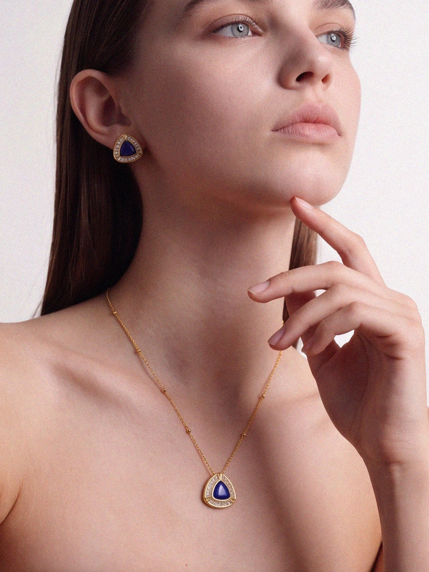 Natural Lapis Lazuli Triangle Pendant Necklace | Designer K-Gold Light Luxury Minimalist Necklace