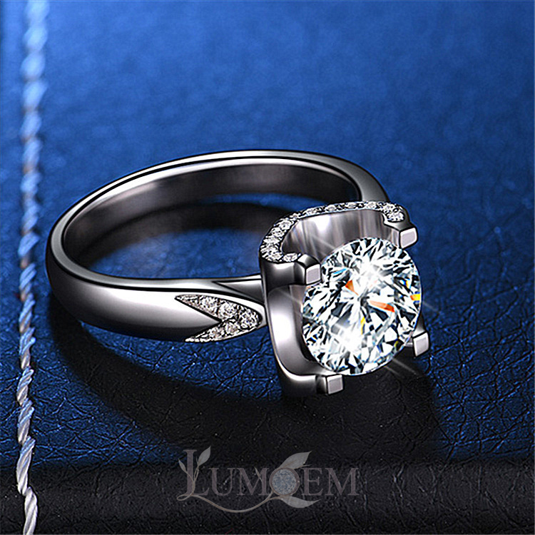 S925 Sterling Silver Moissanite Engagement Ring