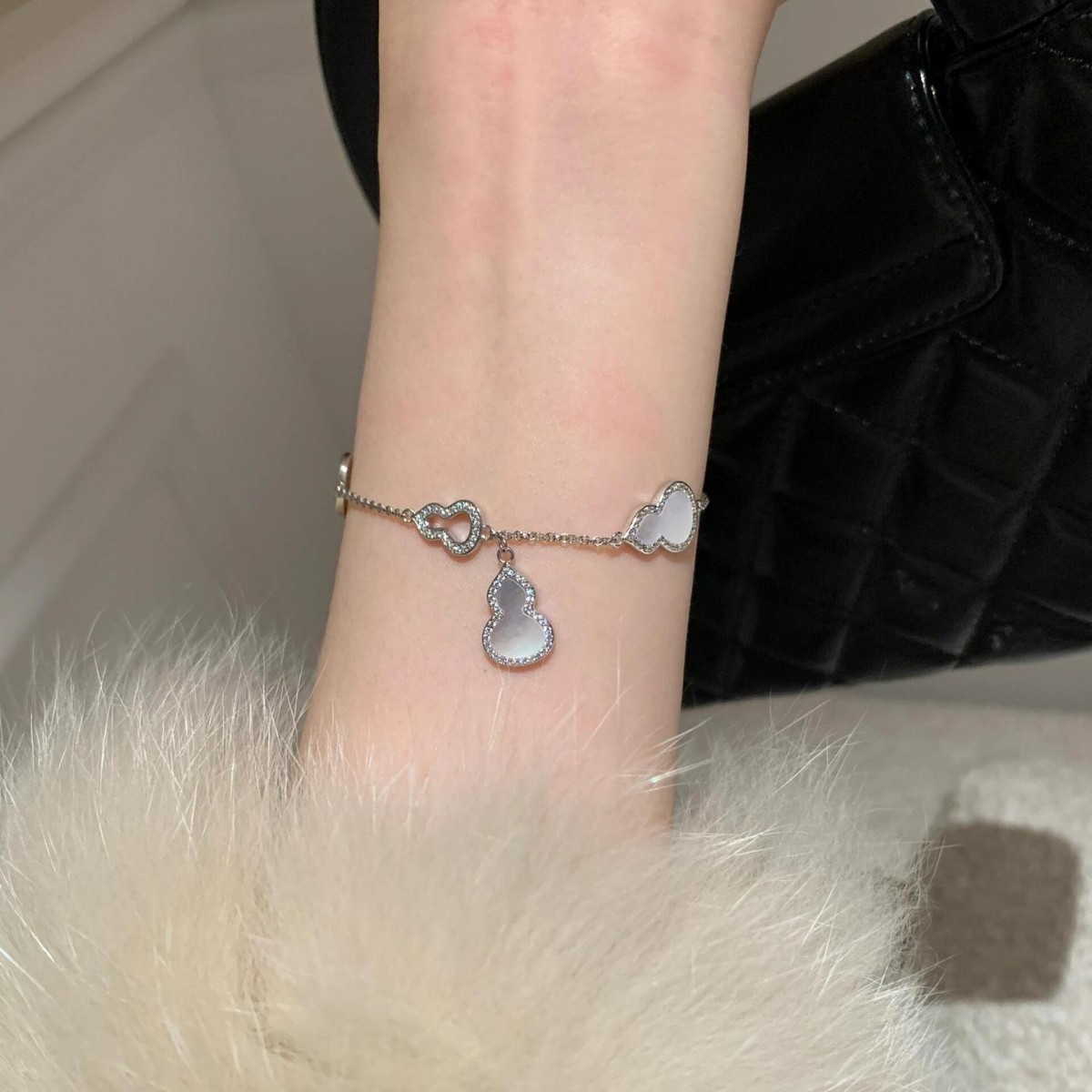 S925 Sterling Silver Fortune Gourd Charm Bracelet | Red Agate & Mother of Pearl Luck Bracelet for Women