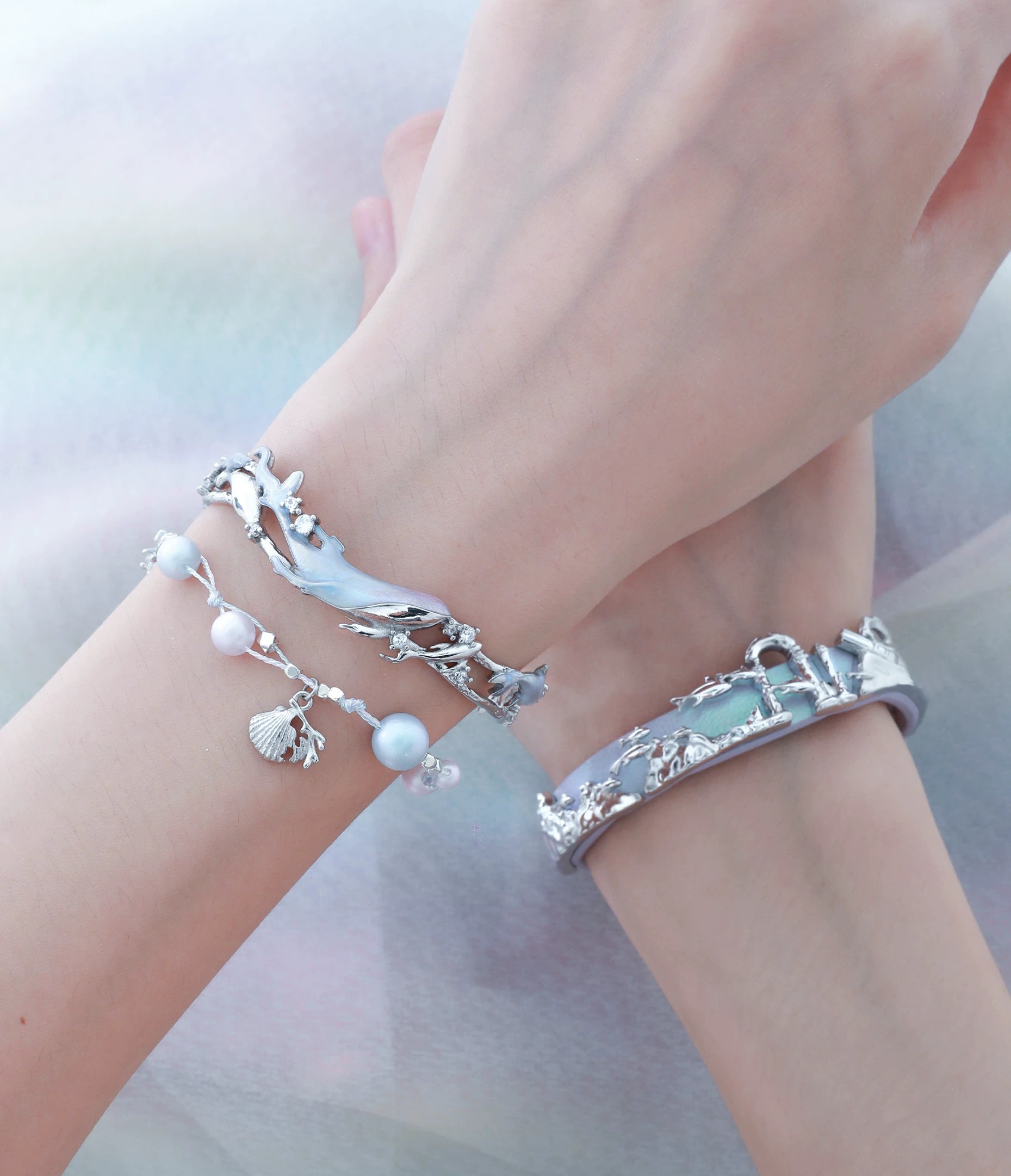 Atlantean Whale 3D Relief Cuff Bracelet | Original Niche Sweet Cool Premium Bangle & Pearl Bracelet Set