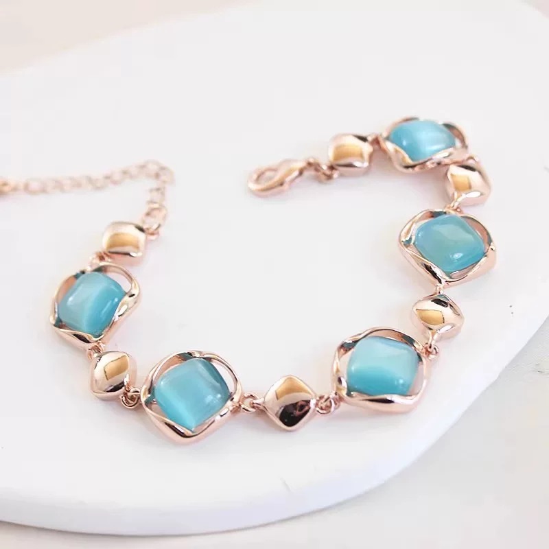 Geometric Rhombus Cat's Eye Bracelet | Designer Minimalist Stone Bracelet for Women