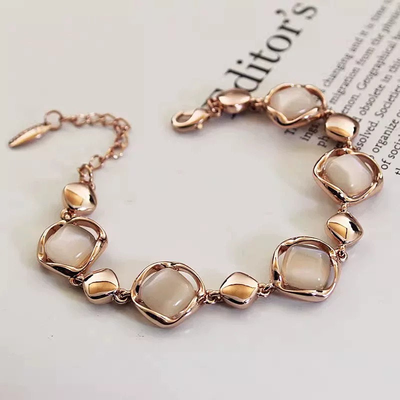 Geometric Rhombus Cat's Eye Bracelet | Designer Minimalist Stone Bracelet for Women
