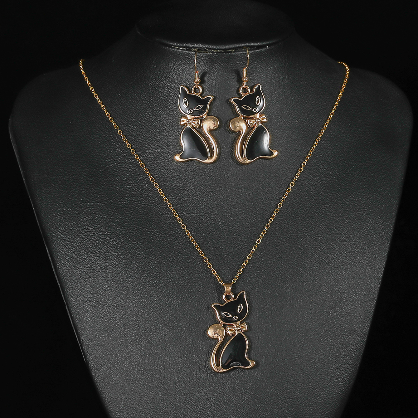 Cute Black Cat Enamel Pendant Necklace & Earrings Set Gold Tone Animal Jewelry