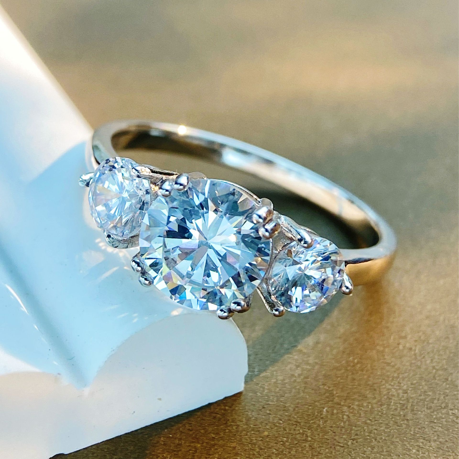 Special Design Shiny Three Moissanite Ring
