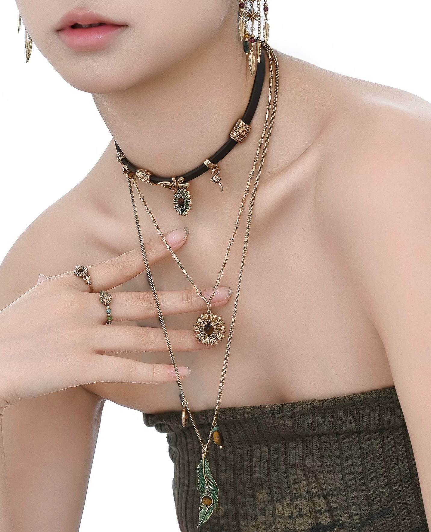 Ethnic Vintage Green Feather Multi-Layer Leather Choker Necklace | Maillard Boho Tiger's Eye Layered Necklace