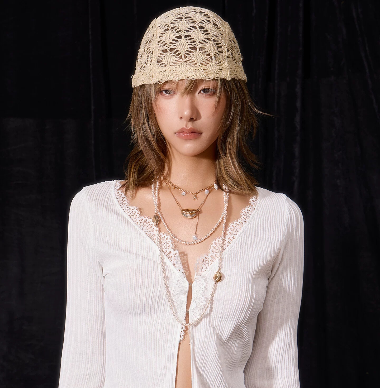 Gold Shell Layered Necklace, Ocean Beach Seashell Pendant Necklace for Women