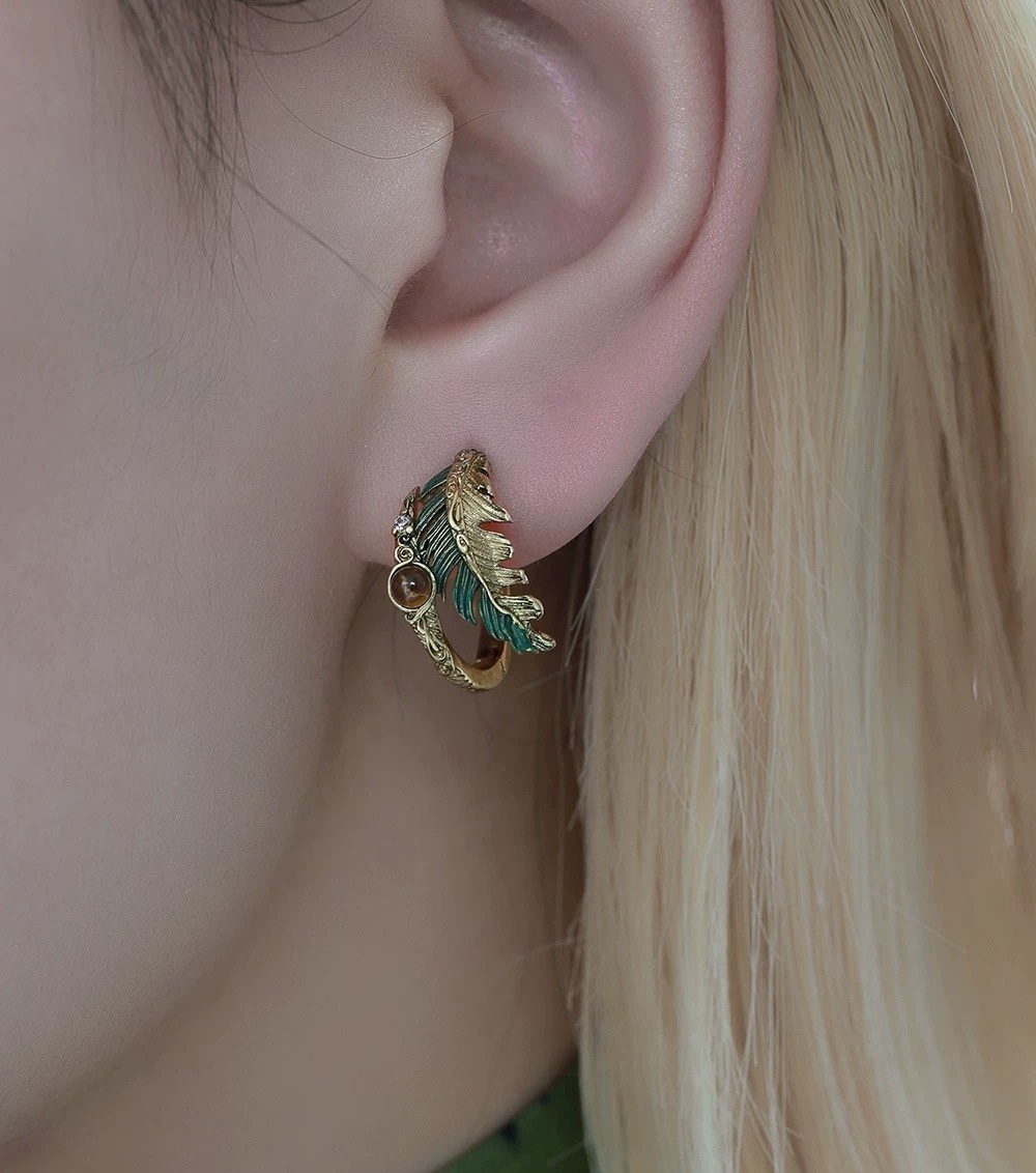 Sweet Cool Green Peacock Feather Hoop Earrings | Original Vintage Gold Mini Statement Ear Cuffs