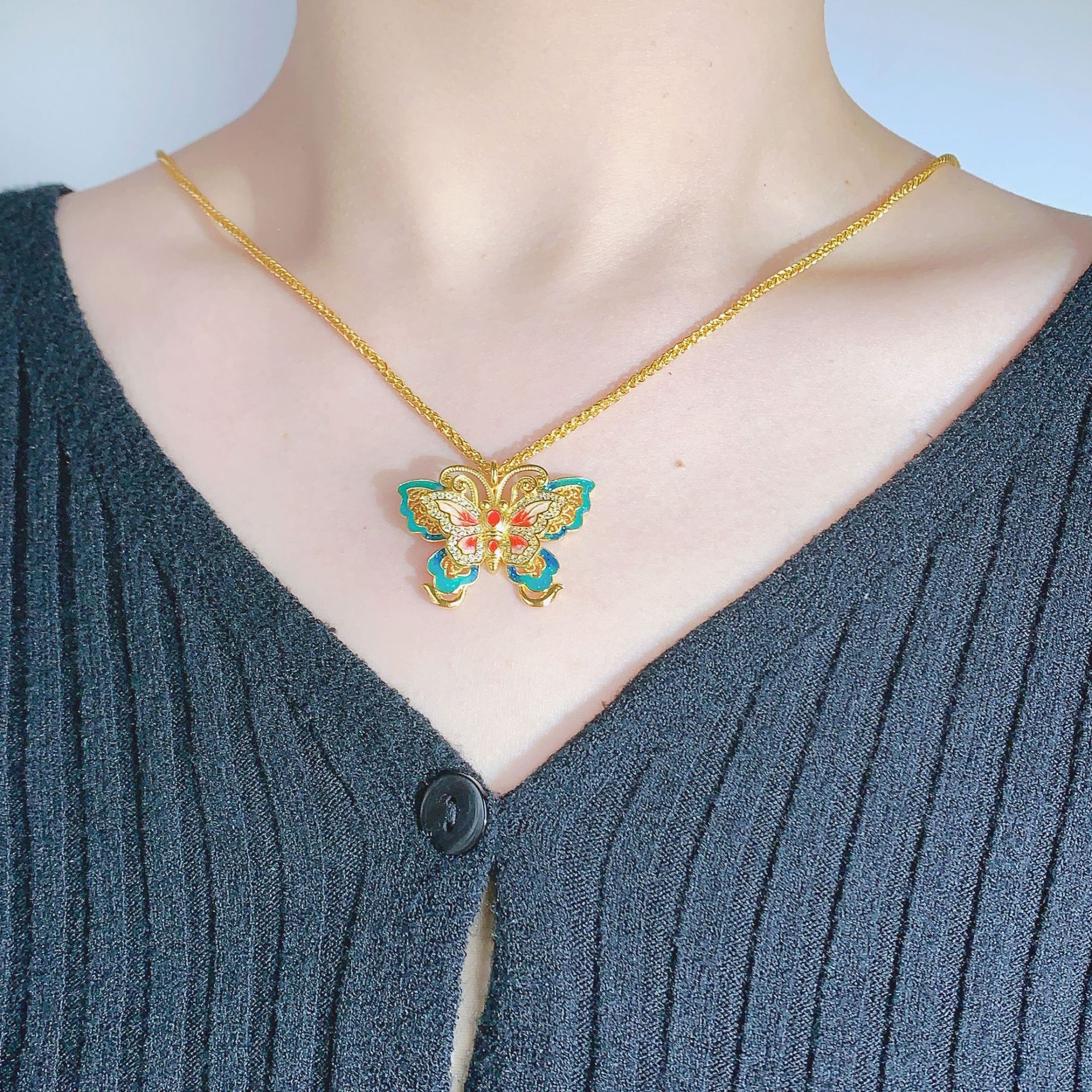 Vintage Enamel Butterfly Pendant Necklace, Gold Sand Inlaid Crystal, Oriental Retro Women’s Statement Jewelry