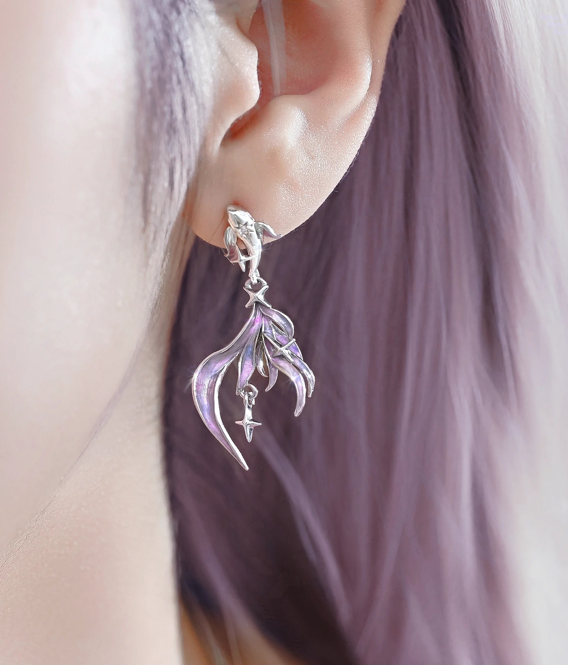 Deep Sea Legend Gradient Enamel Fishtail Earrings | Premium Cool-Tone Stud & No-Piercing Ear Cuff 2 Styles