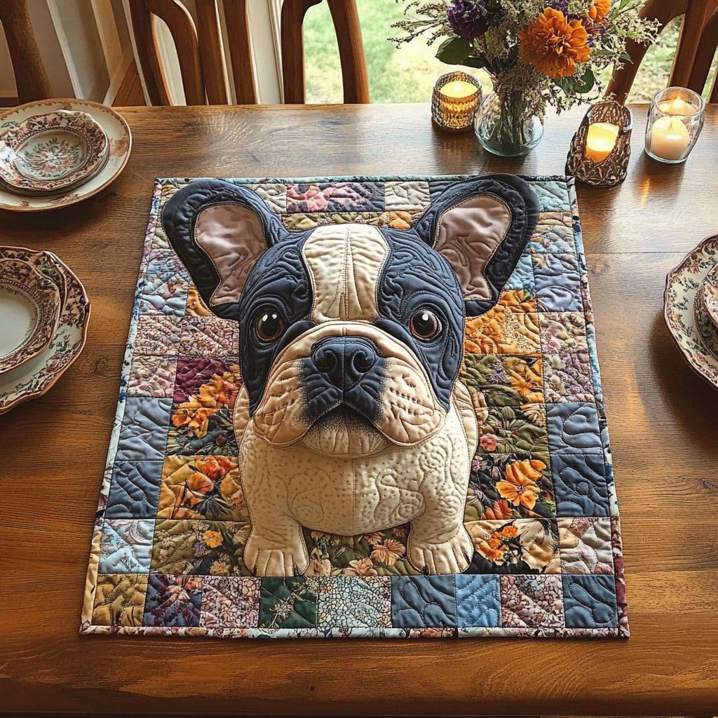 Chic Frenchie Quilted Table Topper NCU0DV762