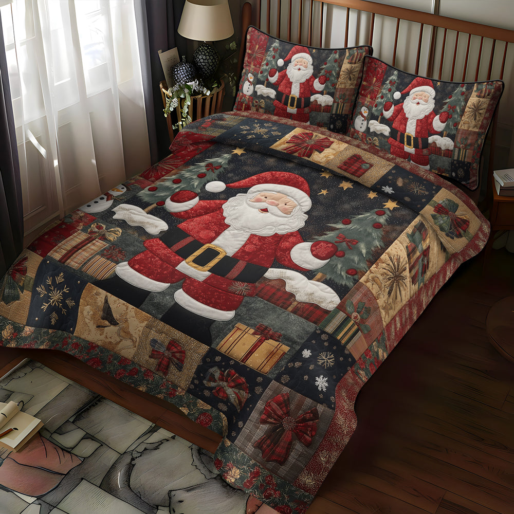 Classic Santa Charm 3-Piece Quilted Bedding Set