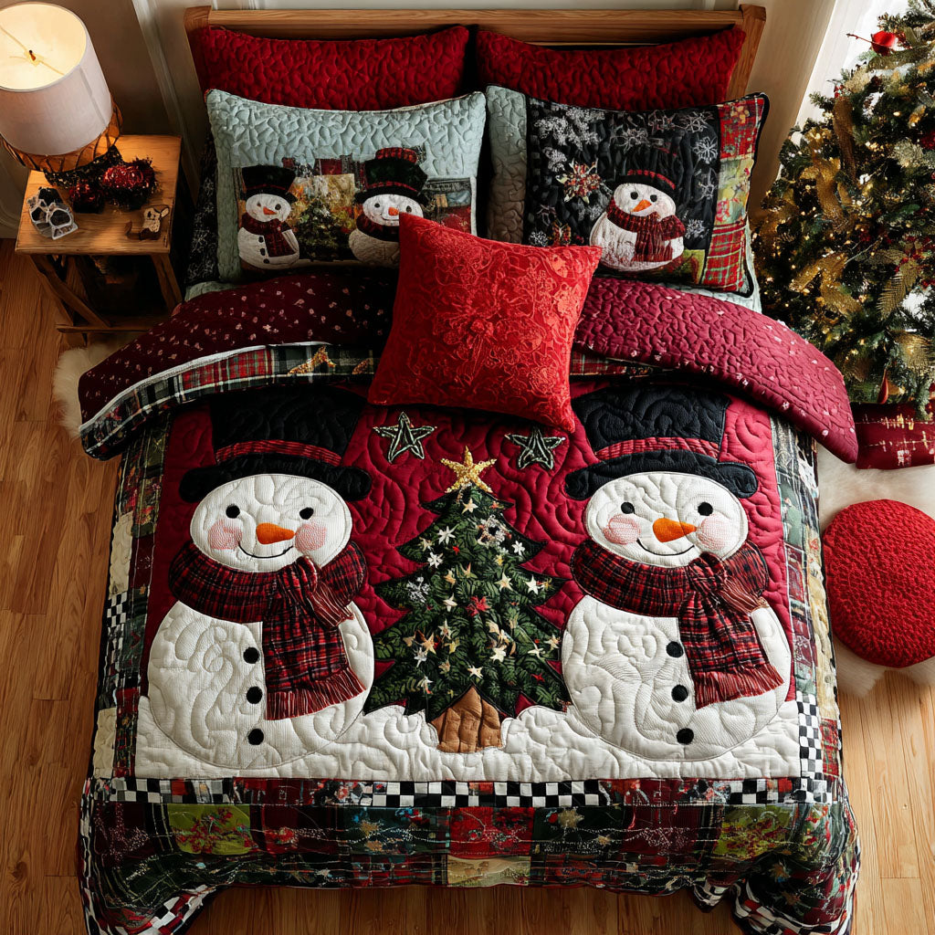Icy Cheer 3-Piece Quilted Bedding Set NCU0PTT1308