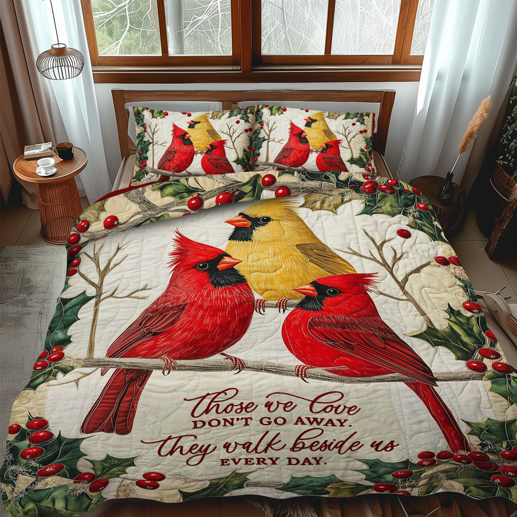 Majestic Cardinals 3-Piece Quilted Bedding Set NCU0TL1489