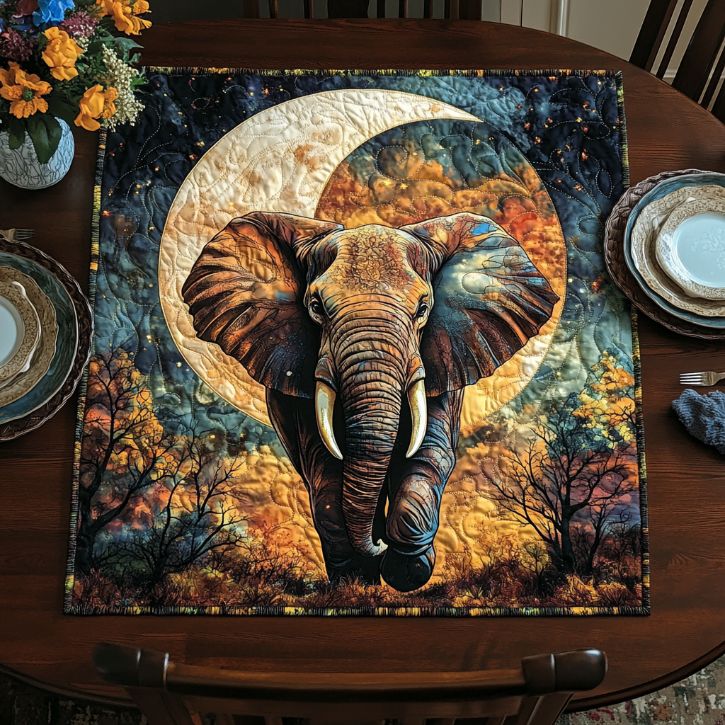 Nature Elephant Quilted Table Topper NCU0DDK542