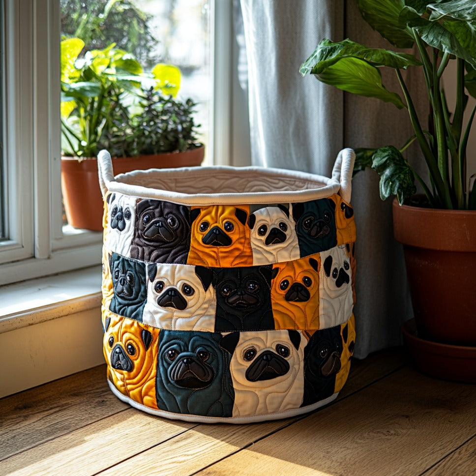 Pug Charm Quilted Laundry Basket NCU0DV1651