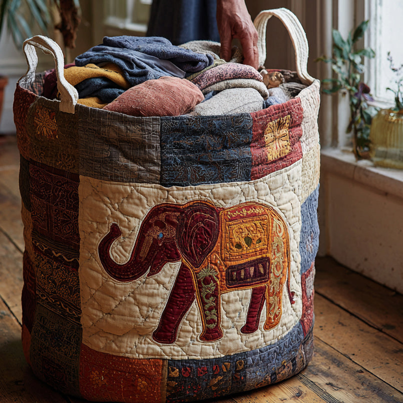 Serene Elephant Quilted Laundry Basket NCU0DV1689