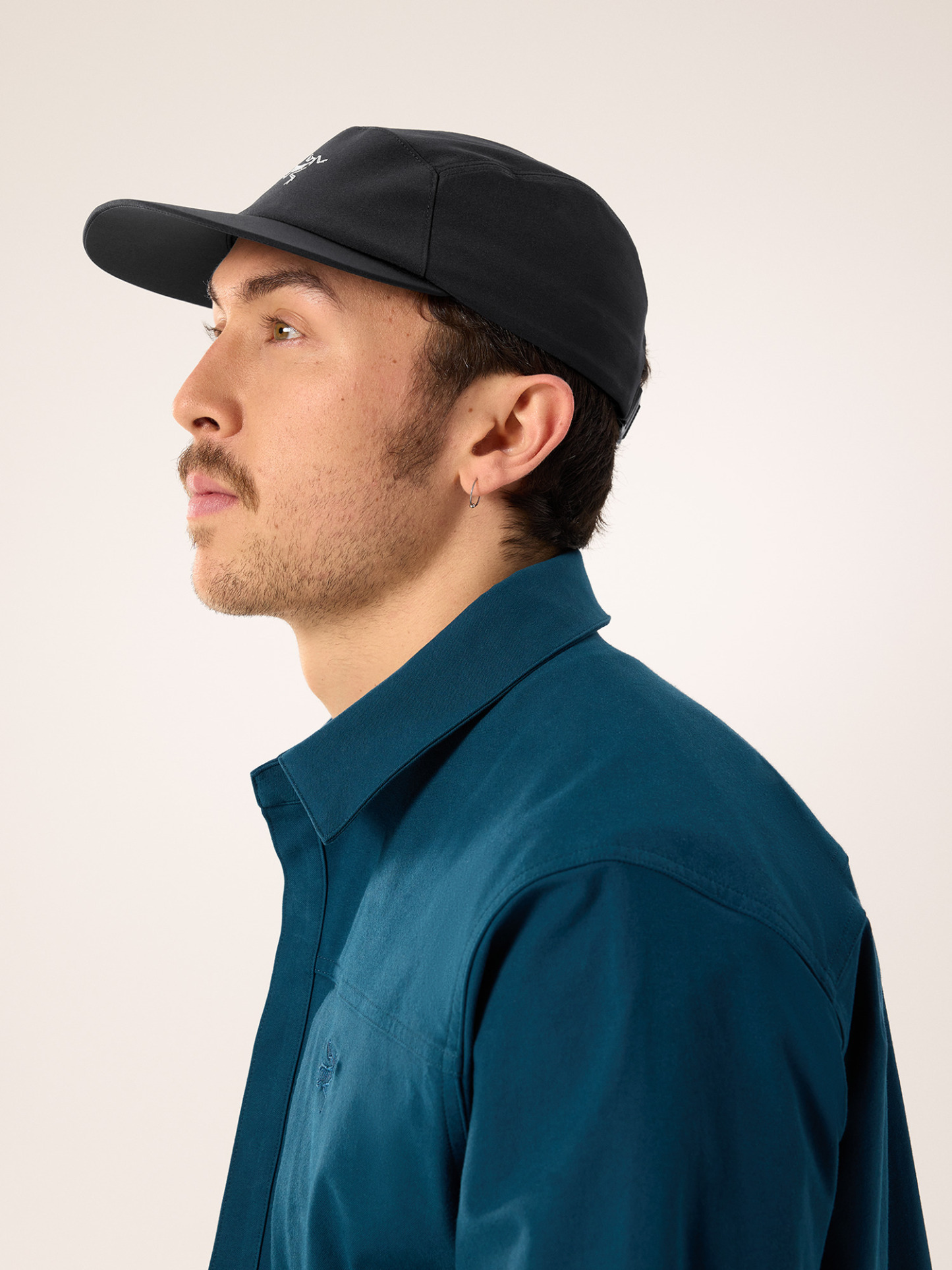 감마 5 패널 캡 - BLACK / ARCTIC SILK - 5