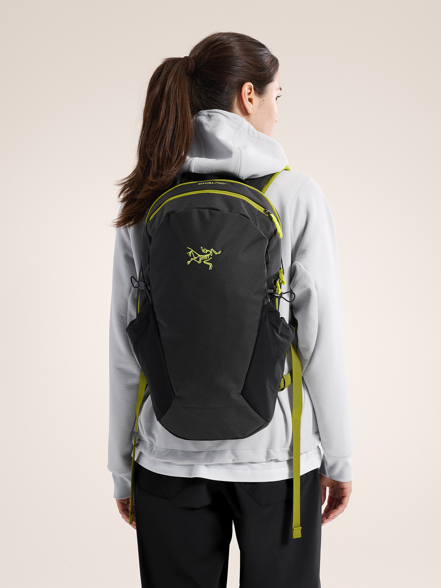 맨티스 16 백팩 - BLACK / OLIVE MOSS - 1