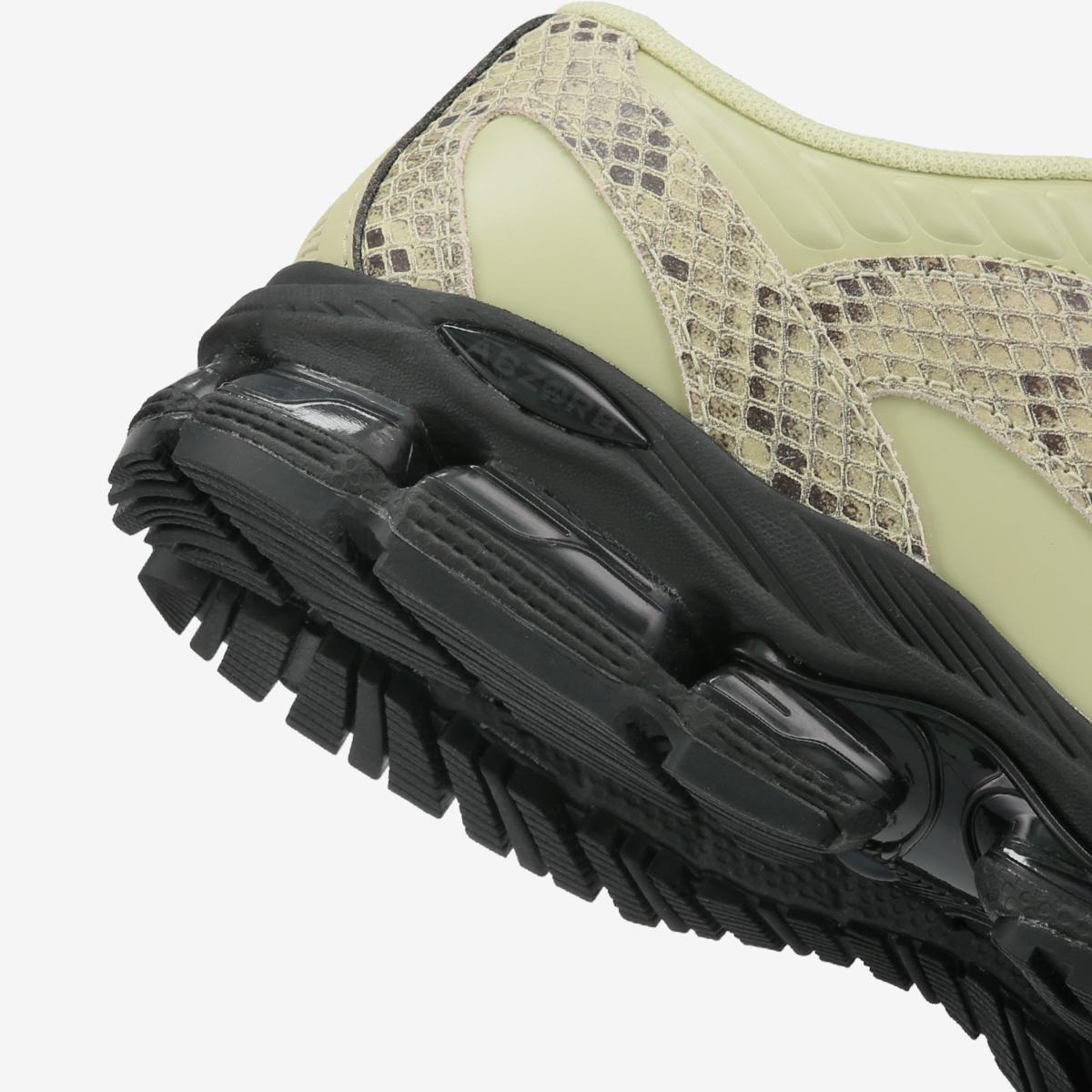 U18905JK - Beige