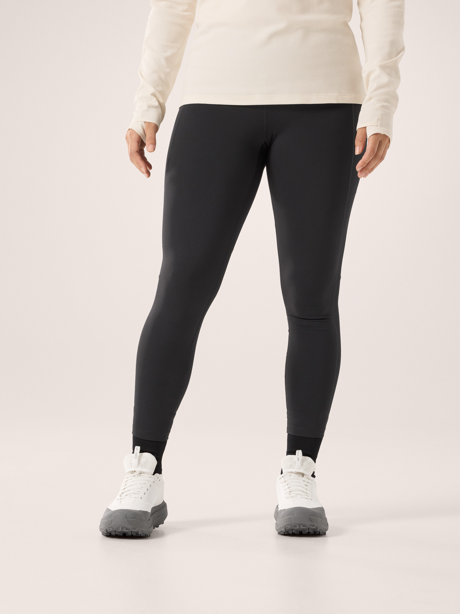 엣셋트 하이라이즈 유틸리티 레깅스 26인치 여성 - BLACK - 1
