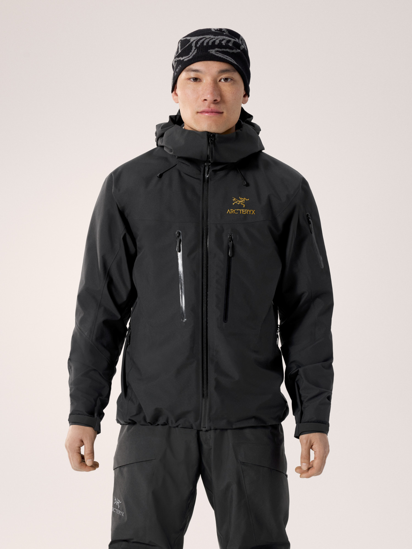 알파 SV 재킷 남성 24K BLACK