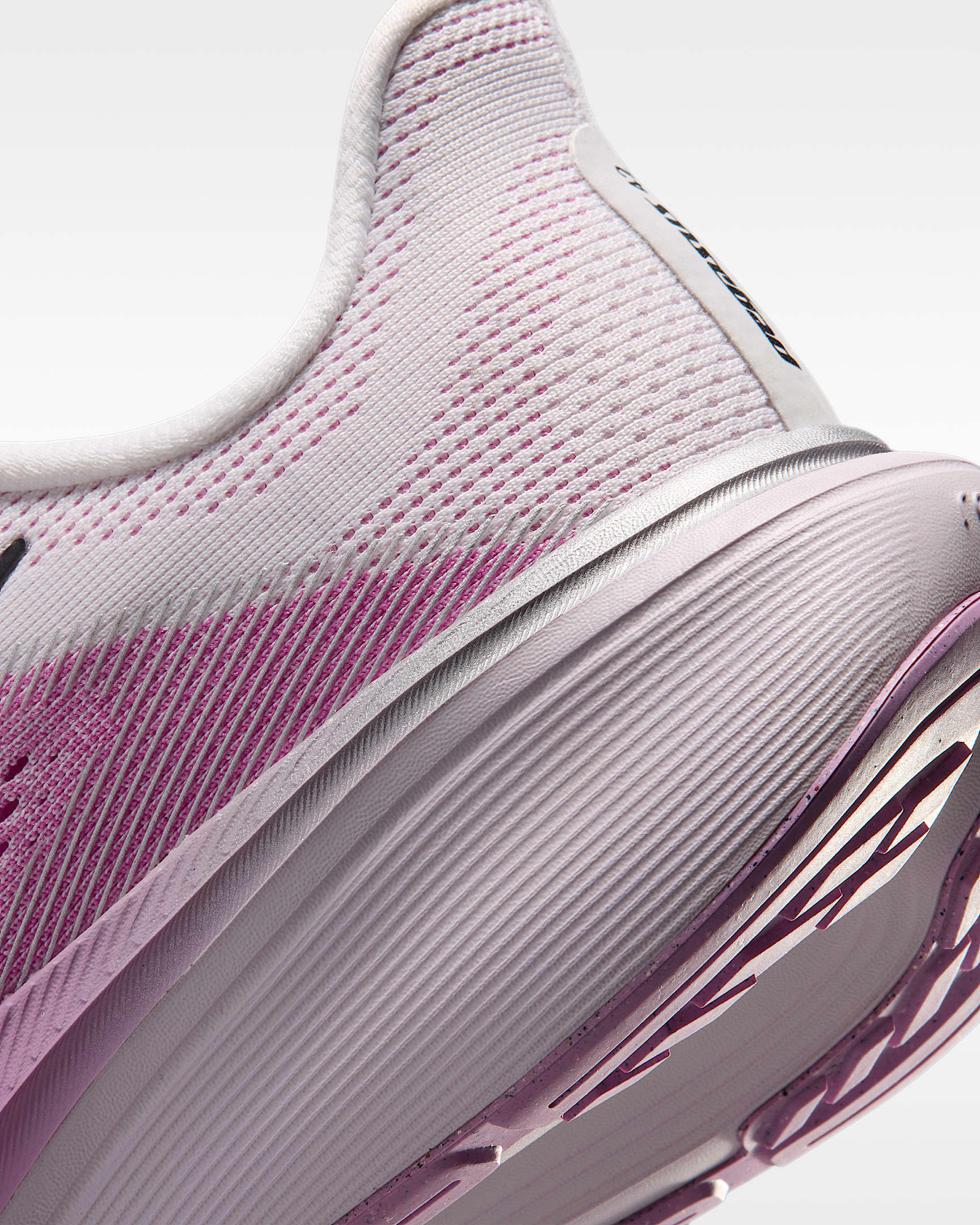 나이키 페가수스 42 여성 로드 러닝화(와이드) - 화이트/라이트 마젠타/블리치트 라일락/블랙