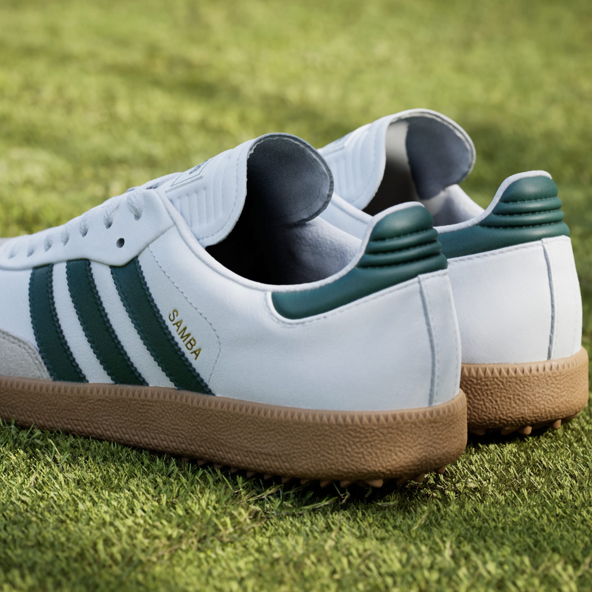 삼바 스파이크리스 - Cloud White / Collegiate Green / Gum