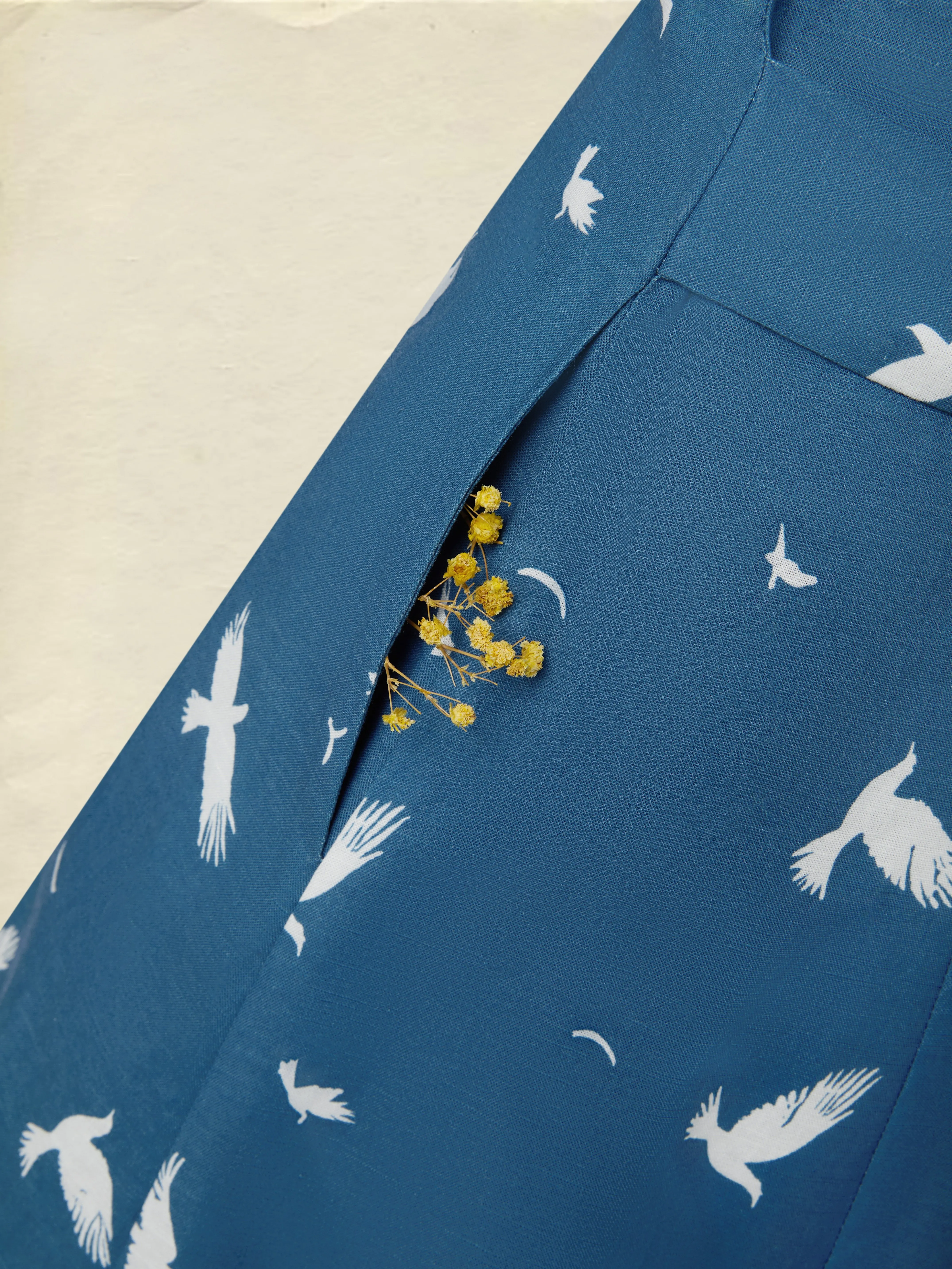 Maxi Linen Dress, Long Sleeves, Shawl Collar, Bird, Button Design, Vintage, Blue - Blue