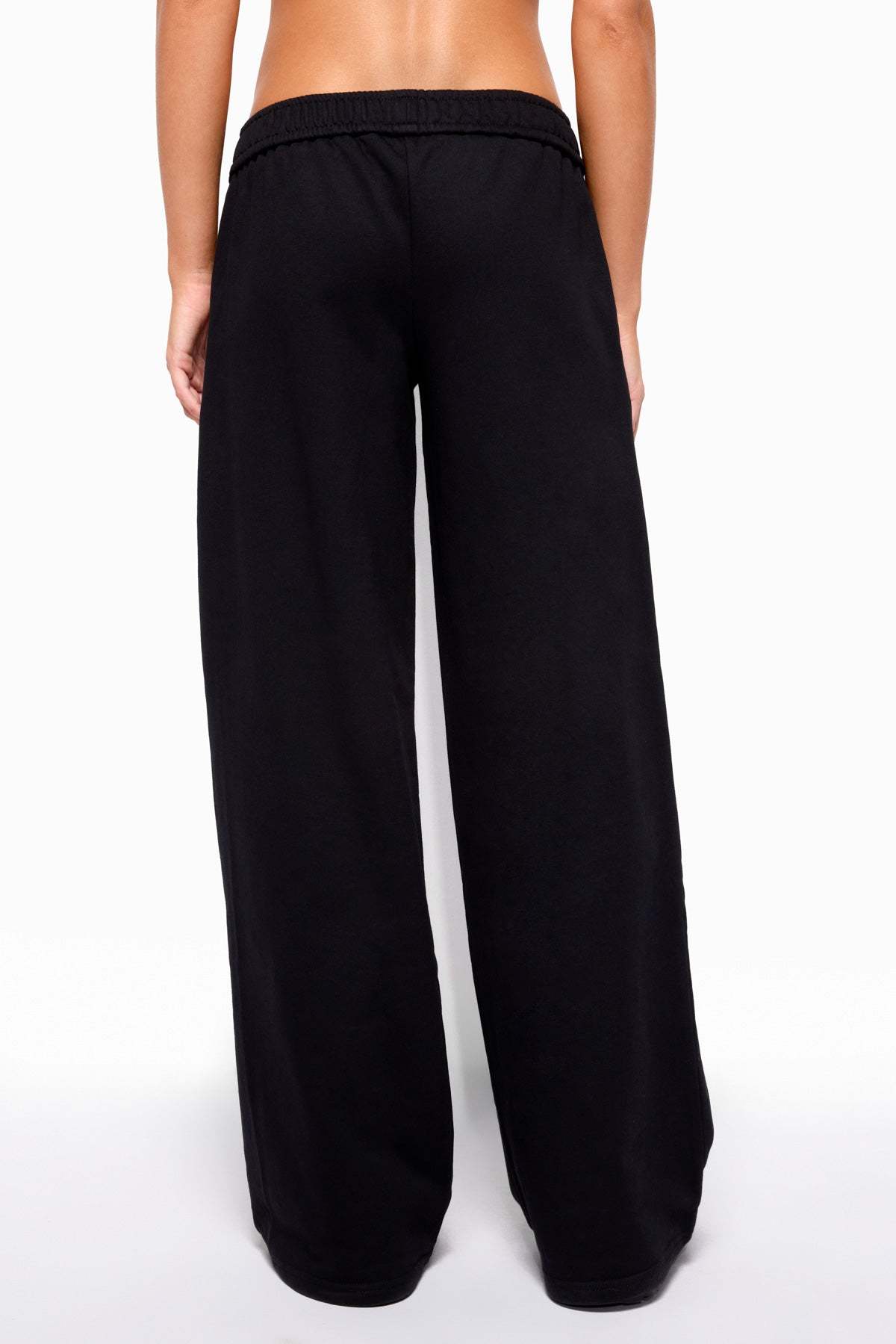 Byrdi Sweatpants - BLACK