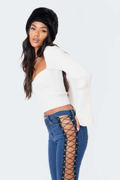 Robbie Sweetheart Knitted Top - CREAM