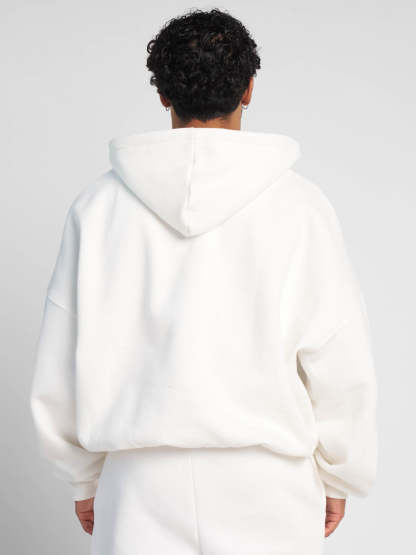 Snow / M