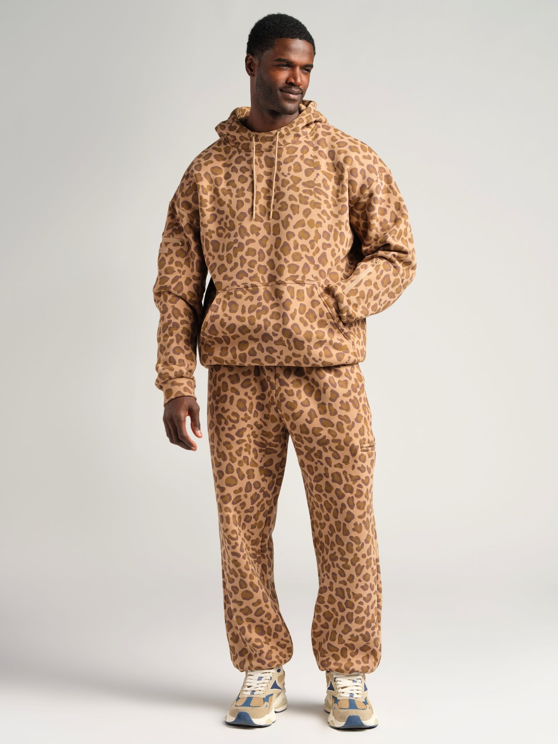 Brown Leopard / M
