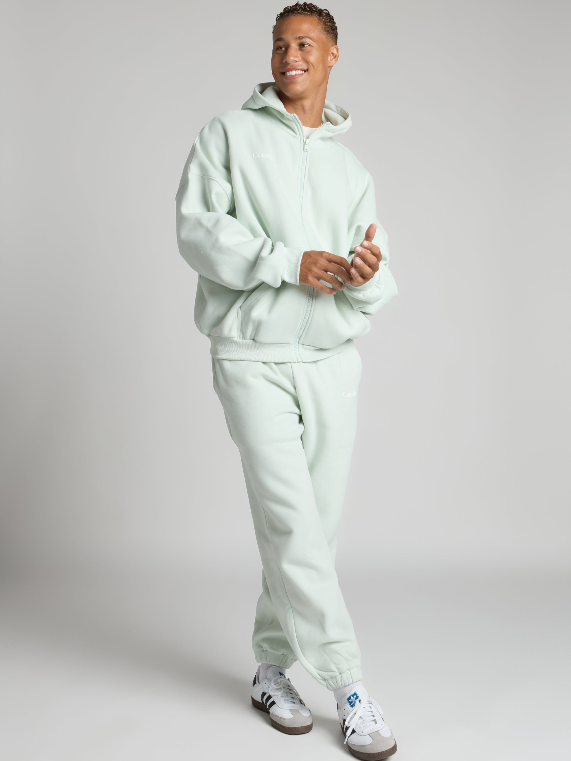 Pale Mint / M
