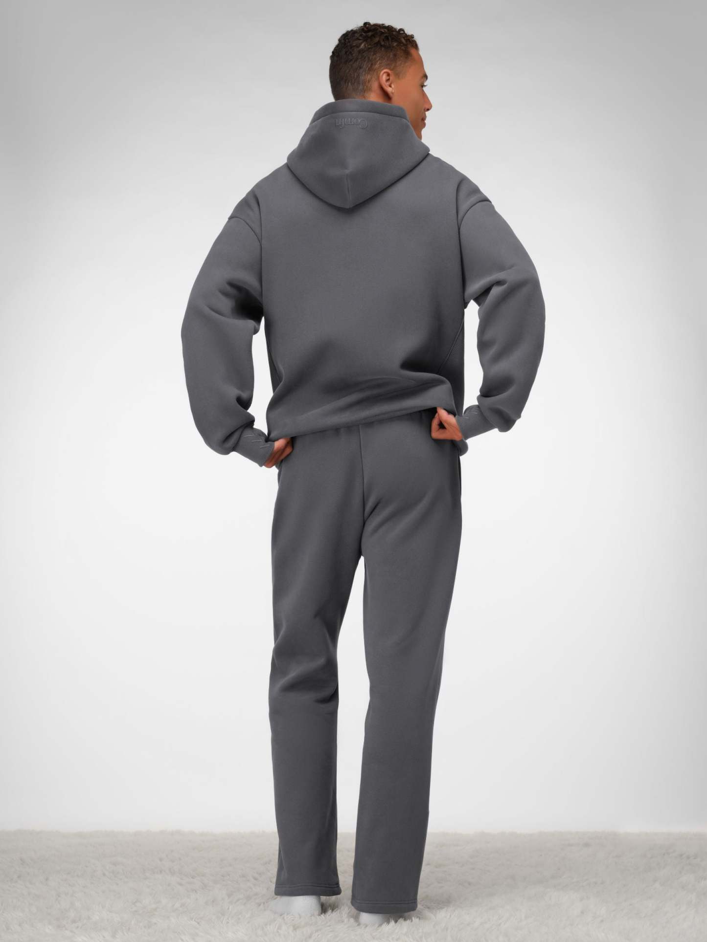 Steel Grey / M