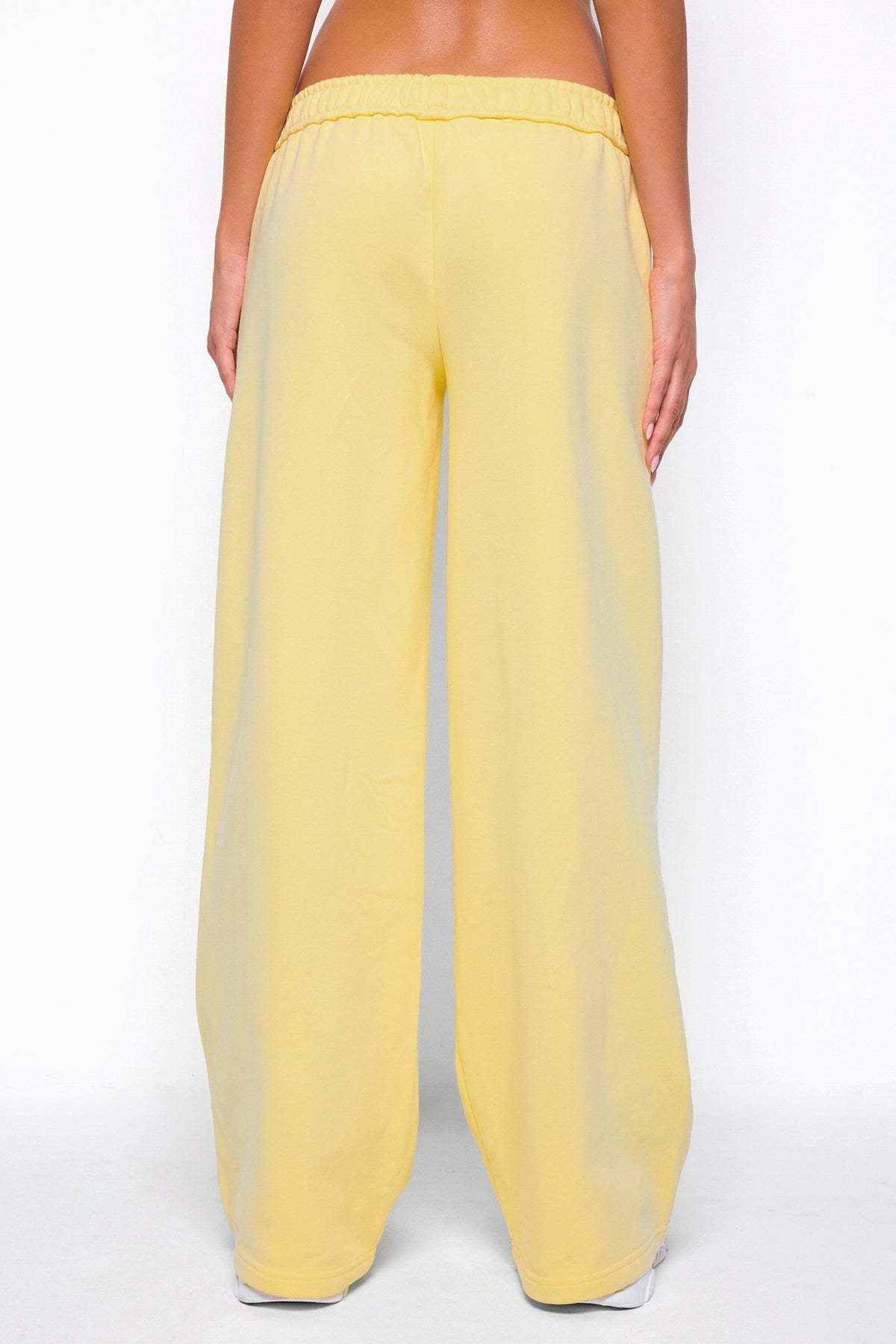 Byrdi Sweatpants - YELLOW