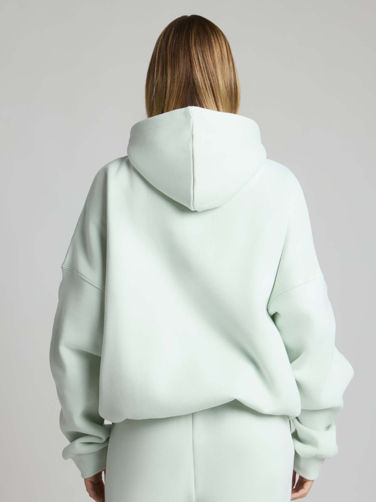 Pale Mint / F