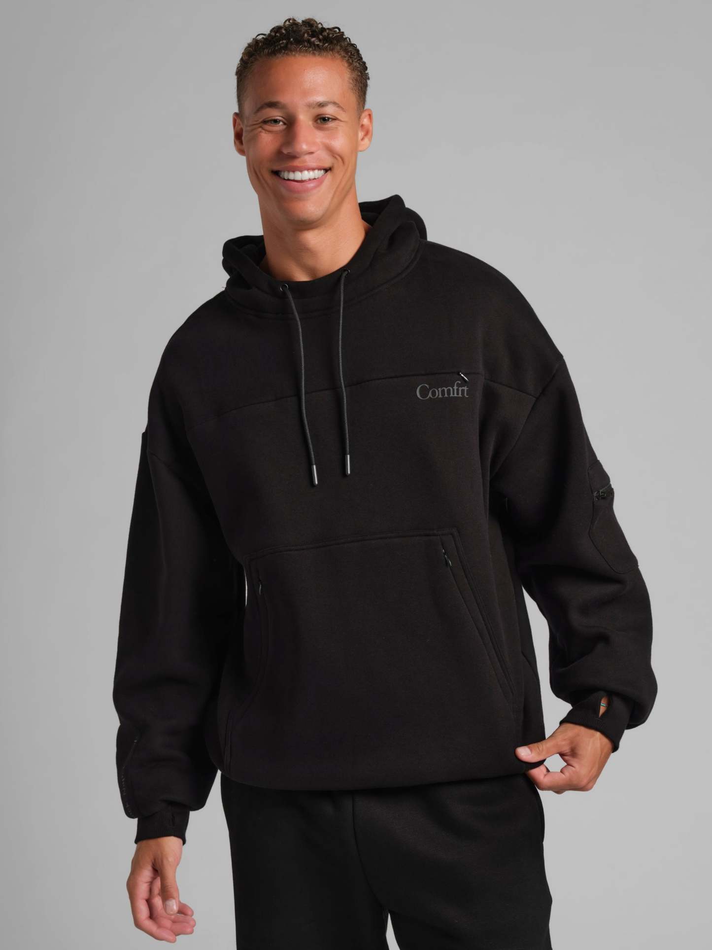 Onyx Black / M