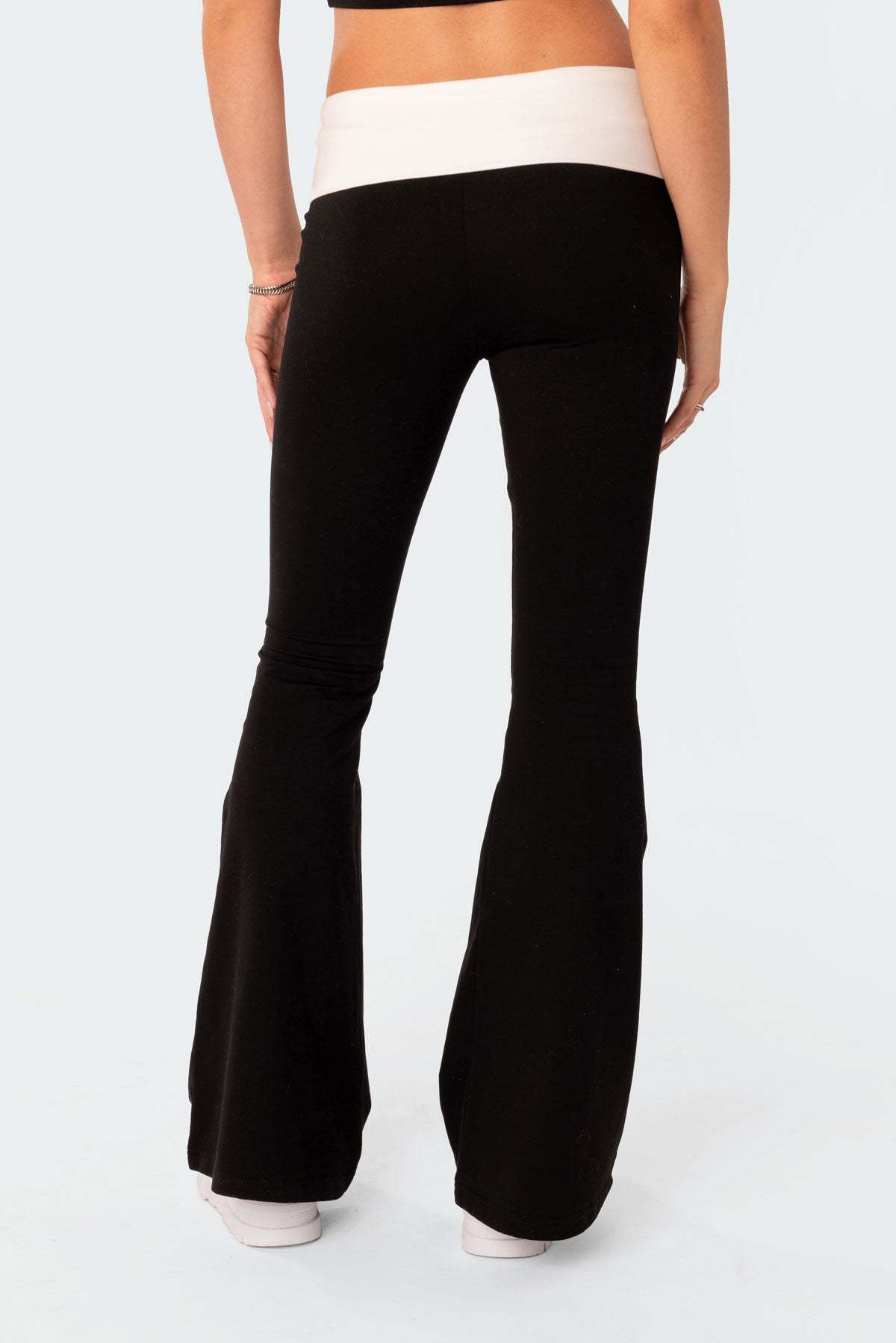 Contrast Fold Over Flared Leggings - BLACK AND WHITE