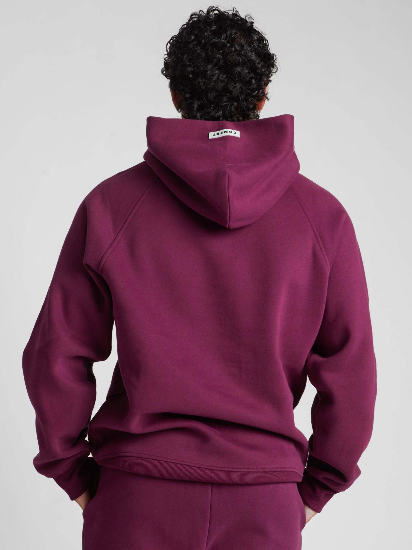 Plum / M