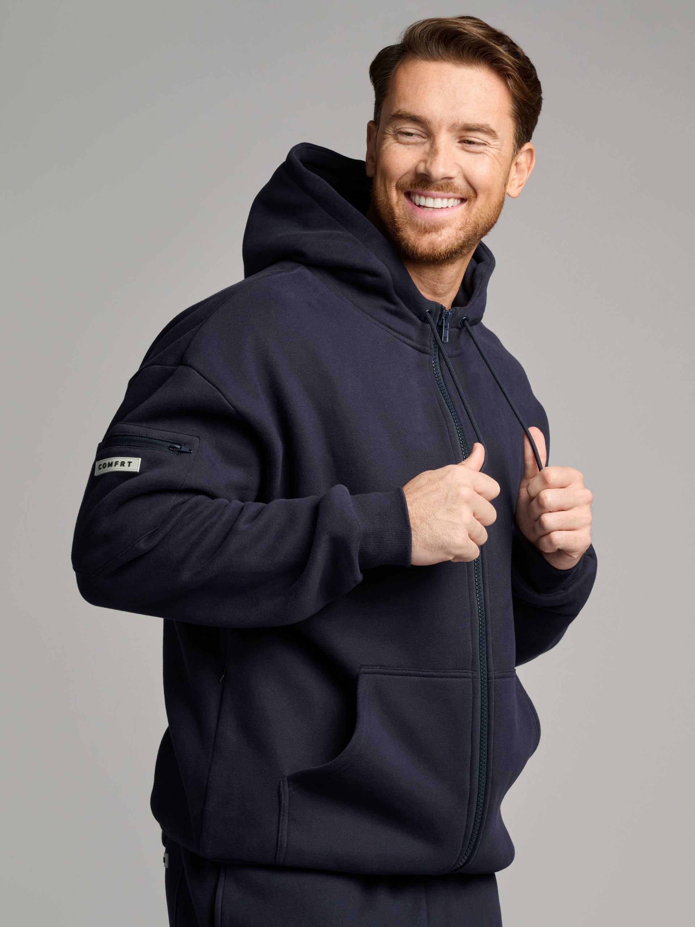 Navy / M