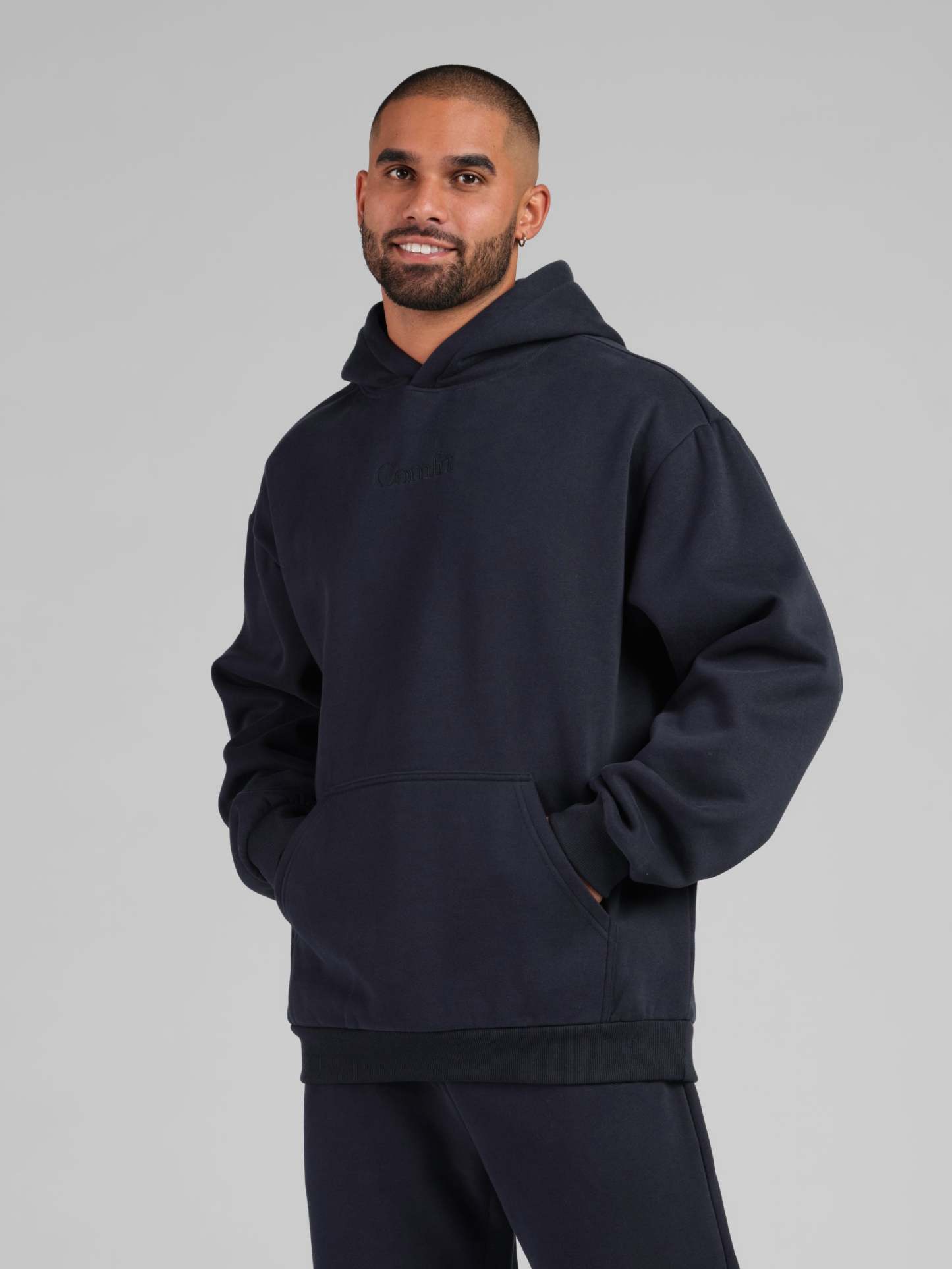 Navy / M