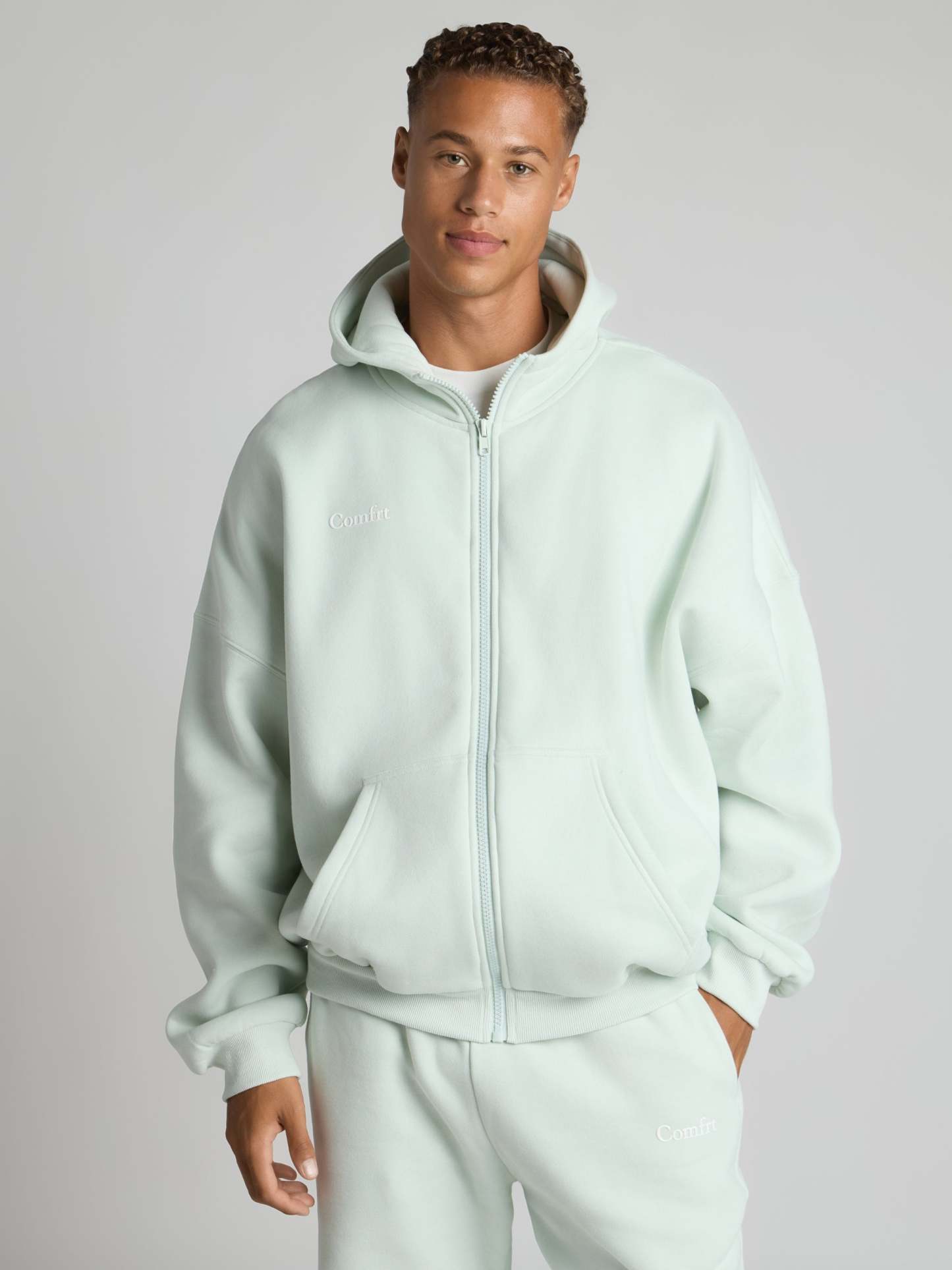 Pale Mint / M