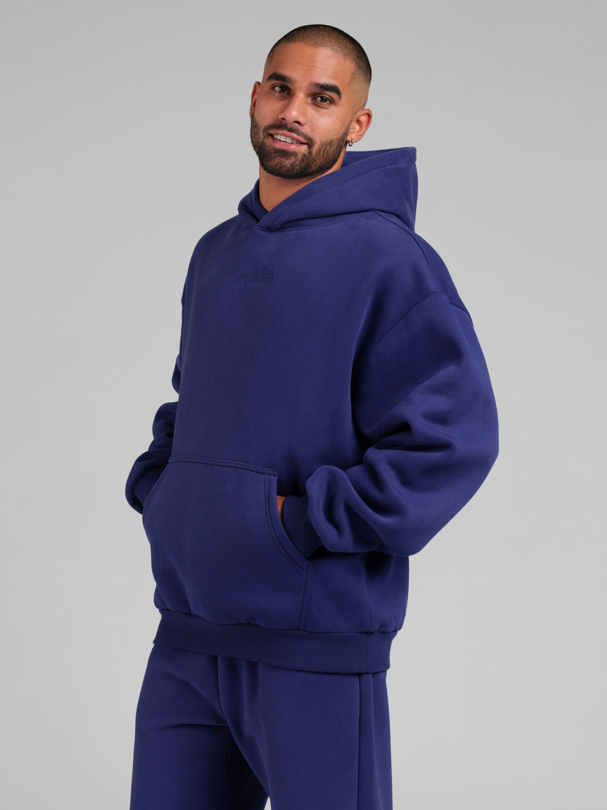 Indigo / M