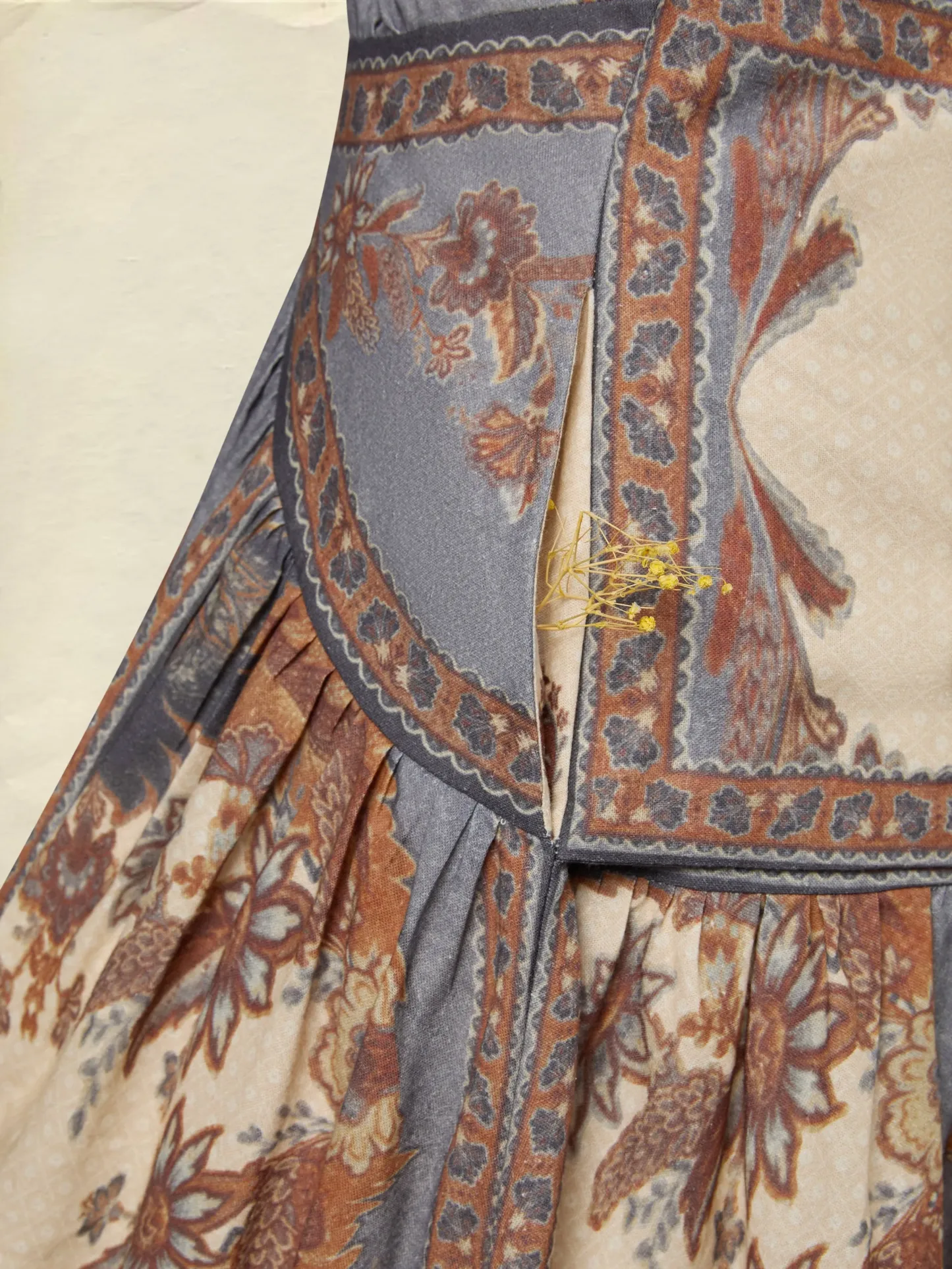 Maxi Cotton Dress, Sleeveless, V Neck, Floral, Belt Design, Vacation, Vintage, Apricot - Apricot