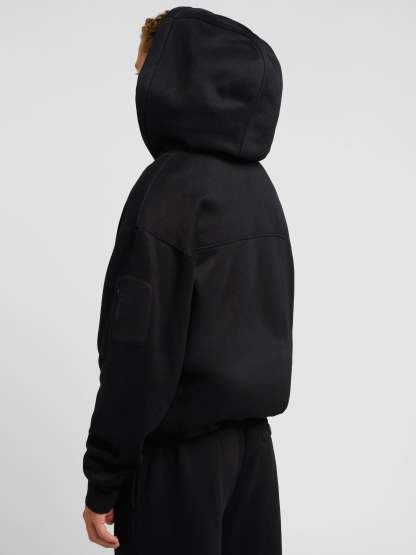 Onyx Black / M