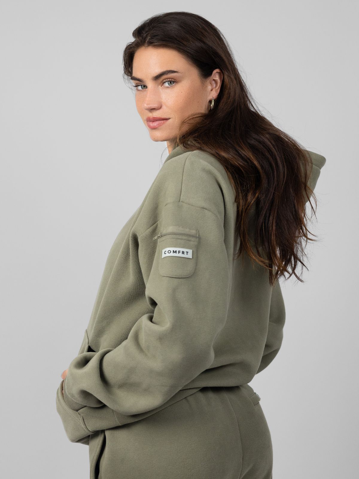 Moss / F / Lauren