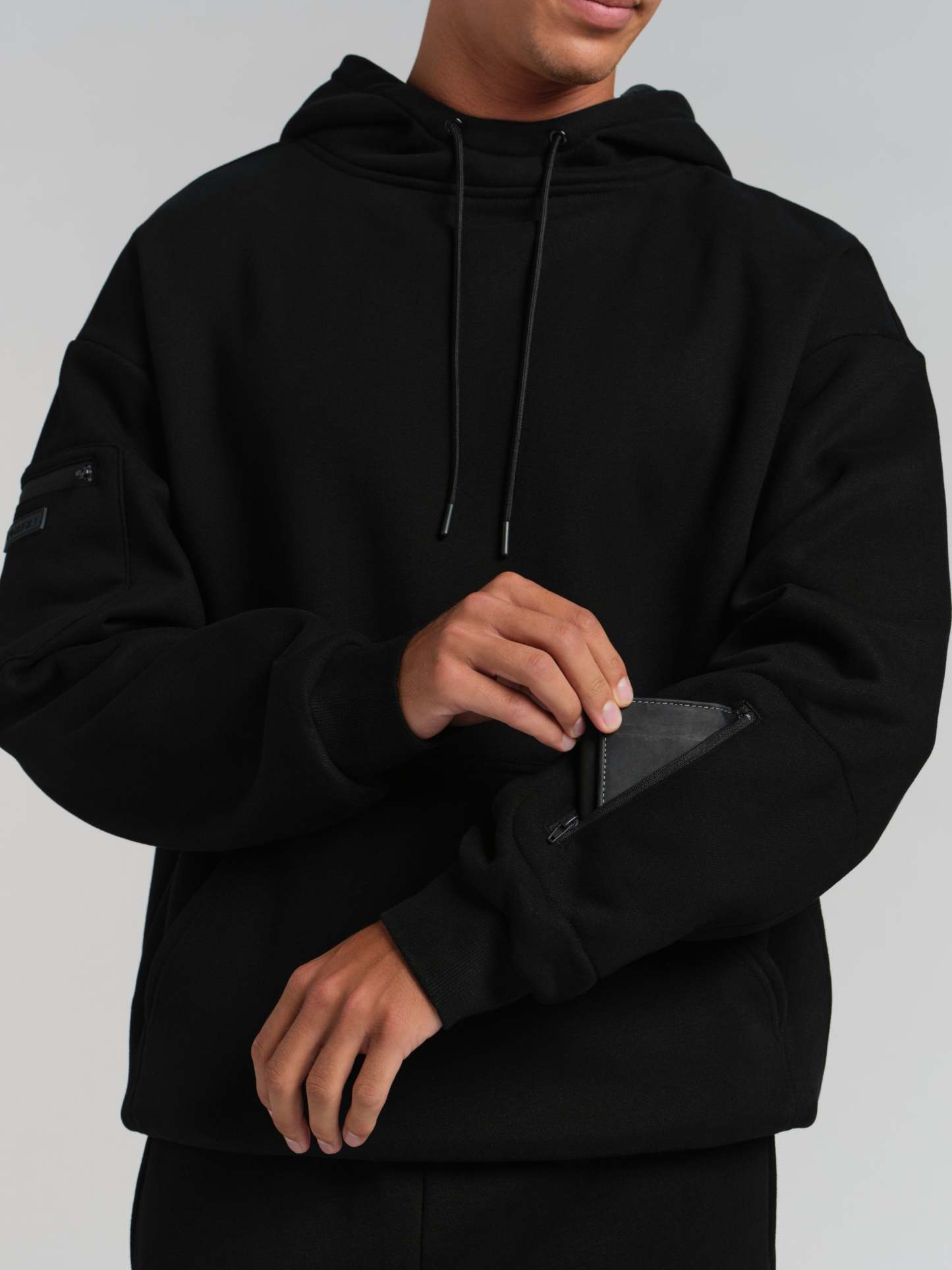 Onyx Black / M